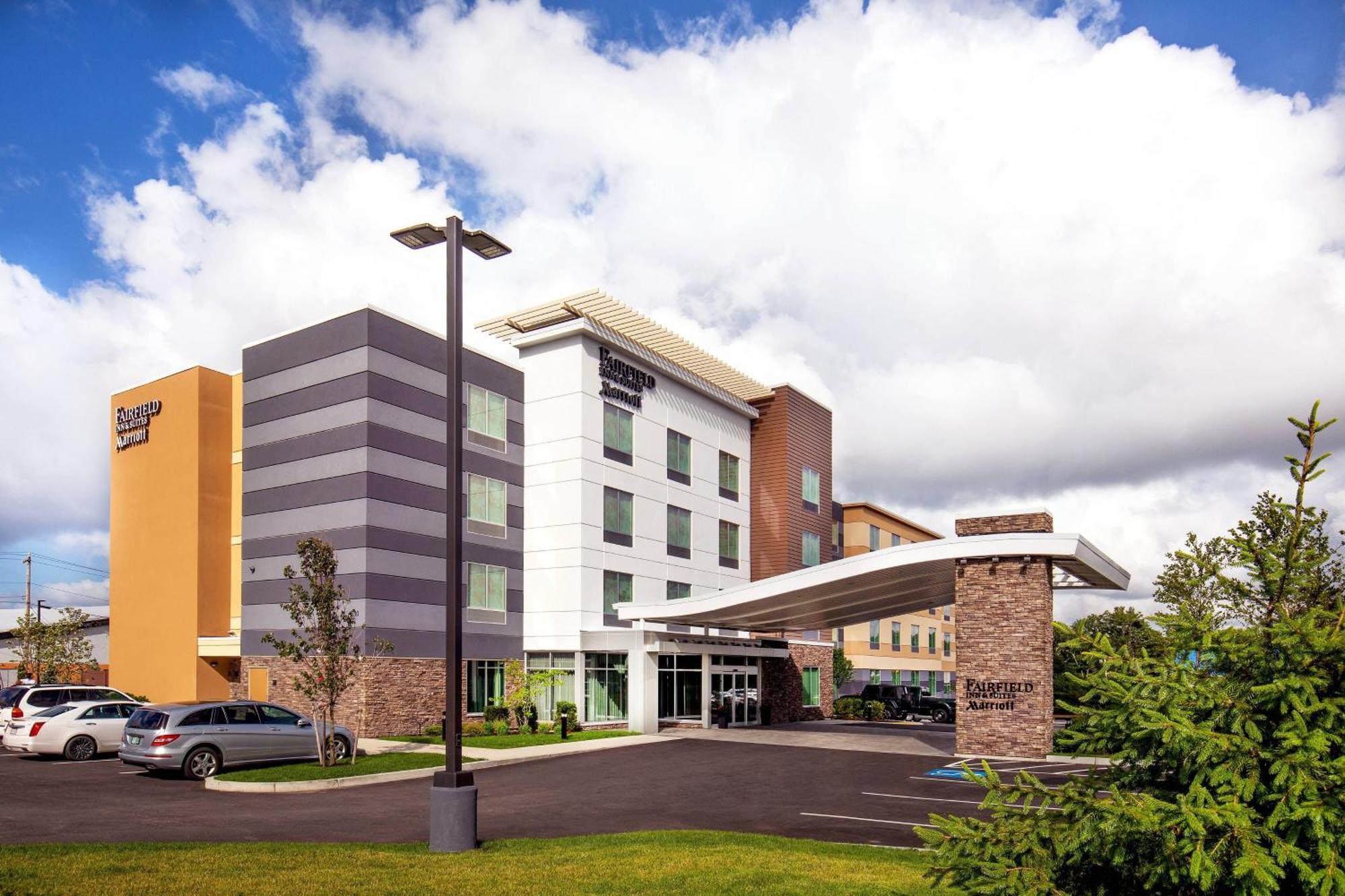 Fairfield Inn & Suites By Marriott Boston Walpole Exterior foto